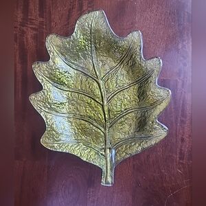 Metallic Green Glass Leaf Platter Dish Tray Fall Harvest Thanksgiving Autumn 12"